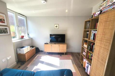 Living room/ Kitc...