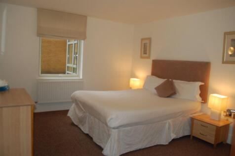 2 moore bedroom