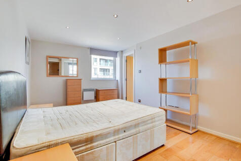 5_Master Bedroom-1