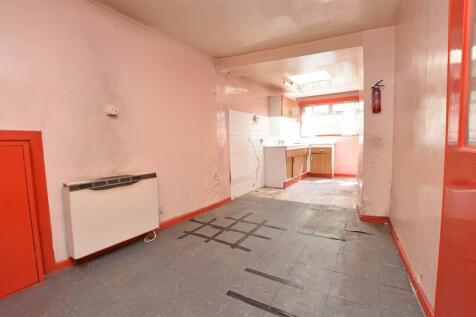 Kitchen Dining Room.JPG