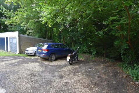 Private Parking.JPG