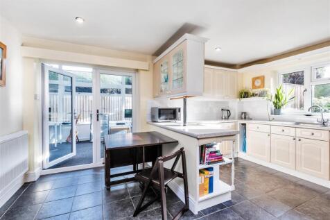 Kitchen Breakfast Room.jpg