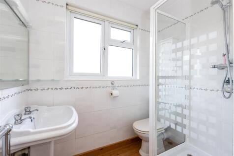 En-Suite Shower Room.jpg