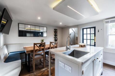 Kitchen Diner II.jpg