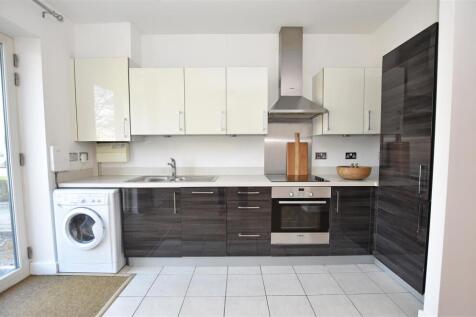 Kitchen.JPG
