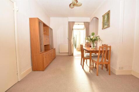 Dining Room.JPG