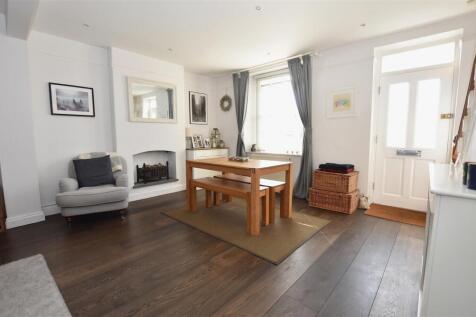 Dining Room I.JPG
