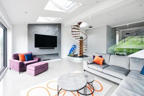 Living Room II.jpg