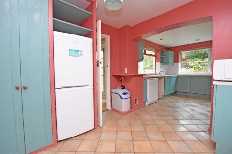 Kitchen II.JPG