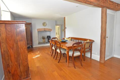 Dining Room.JPG