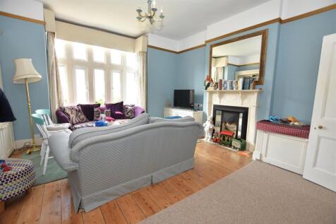 Living Room.JPG