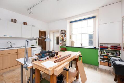 Utility Room.jpg