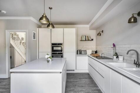 Kitchen.jpg