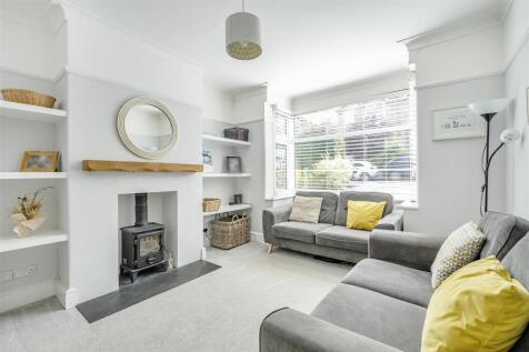 Living Room.jpg