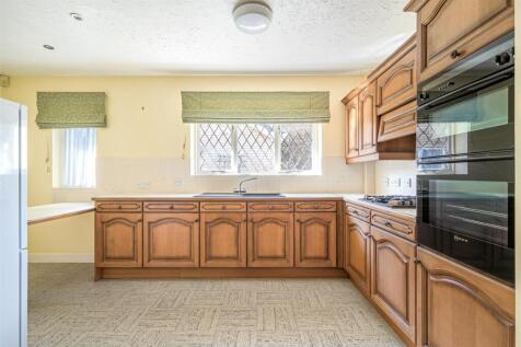 Kitchen.jpg
