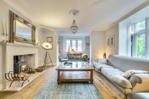 Sitting Room 3.jpg