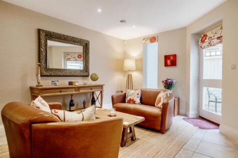 Kitchen Family Snug.jpg