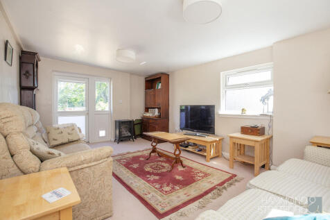 Annexe lounge