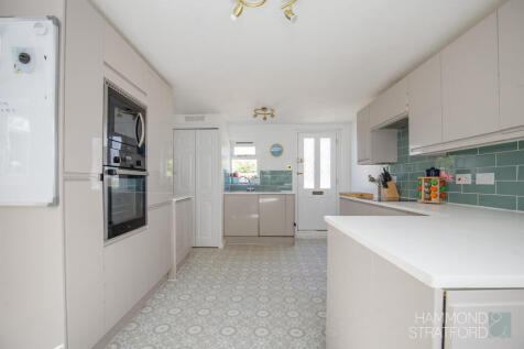 Annexe kitchen