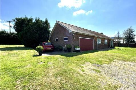 DOUBLE GARAGE