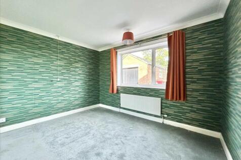 BEDROM ONE