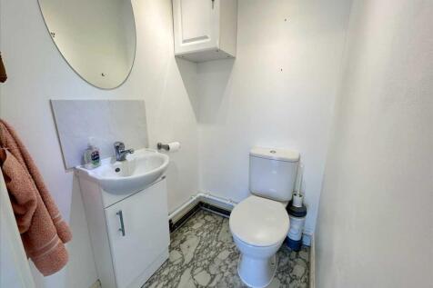 GARAGE WC
