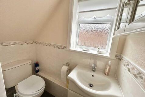 GROUND FLOOR WC