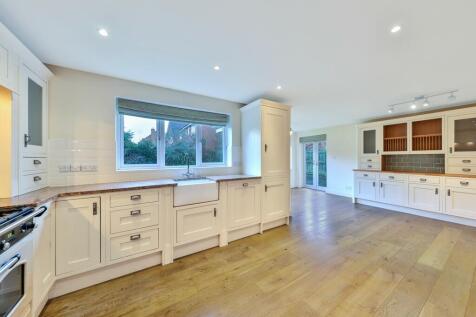Kitchen/Dining Ro...