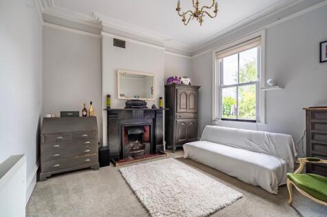 Dining Room/Snug