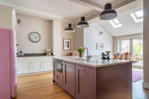 Kitchen/Dining Ro...