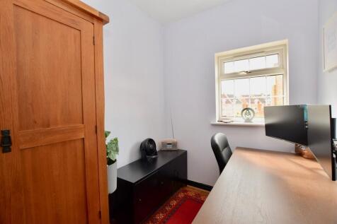 Bedroom Four/Dres...
