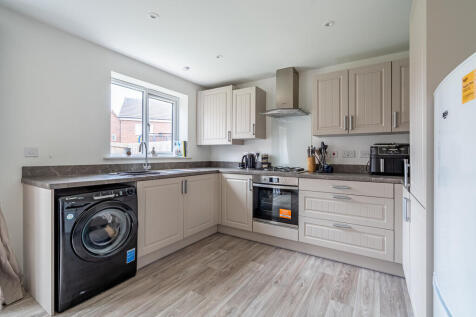 Kitchen/Dining Ro...