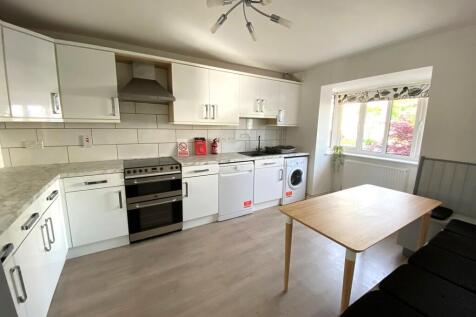 Communal Kitchen