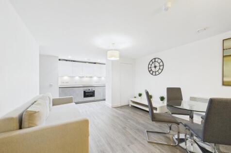 Lounge / Kitchen
