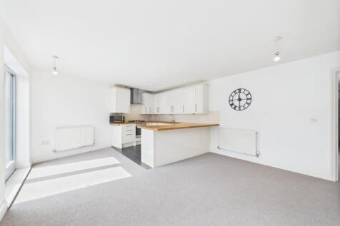 Lounge / Kitchen