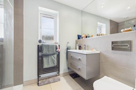 Ensuite Bathroom