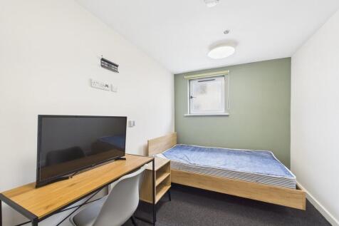 Bedroom 5.3