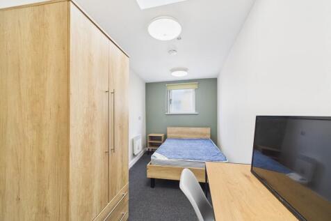 Bedroom 5.5