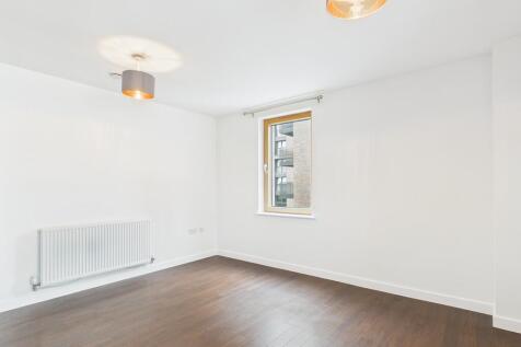 Lounge / Kitchen