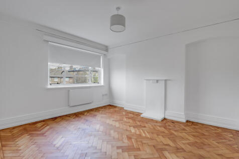 7 BEDROOM 1.jpg