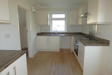 Pic 2 Kitchen (7).JPG