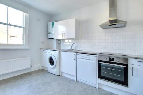 3.KITCHEN.jpg
