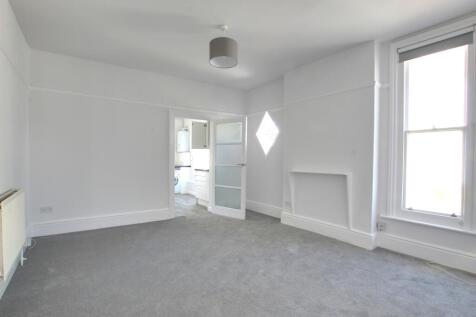 2 LOUNGE ANGLE 1 (1).jpg