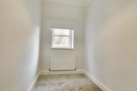 5.bedroom 2.jpg