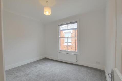 4 BEDROOM 2.jpg