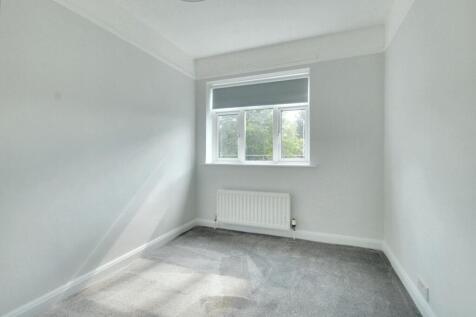 6.bedroom.jpg