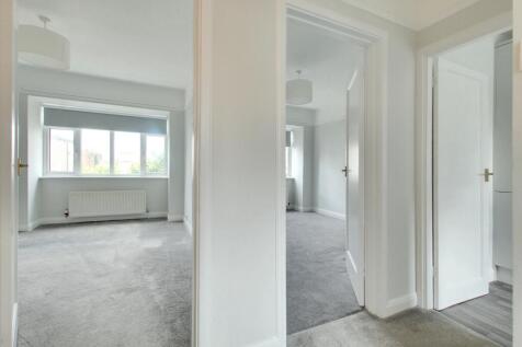 7.hallway.jpg