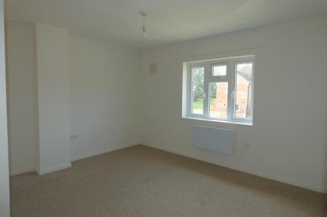 Pic 6 Bedroom 1.JPG