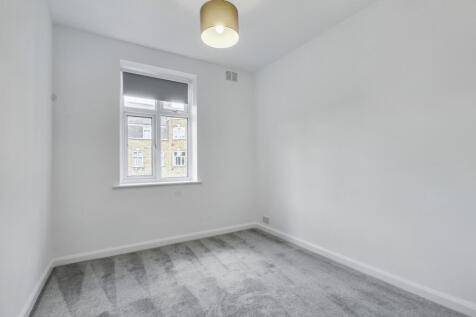 7.BEDROOM.jpg