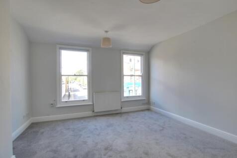 4 BED 1.jpg